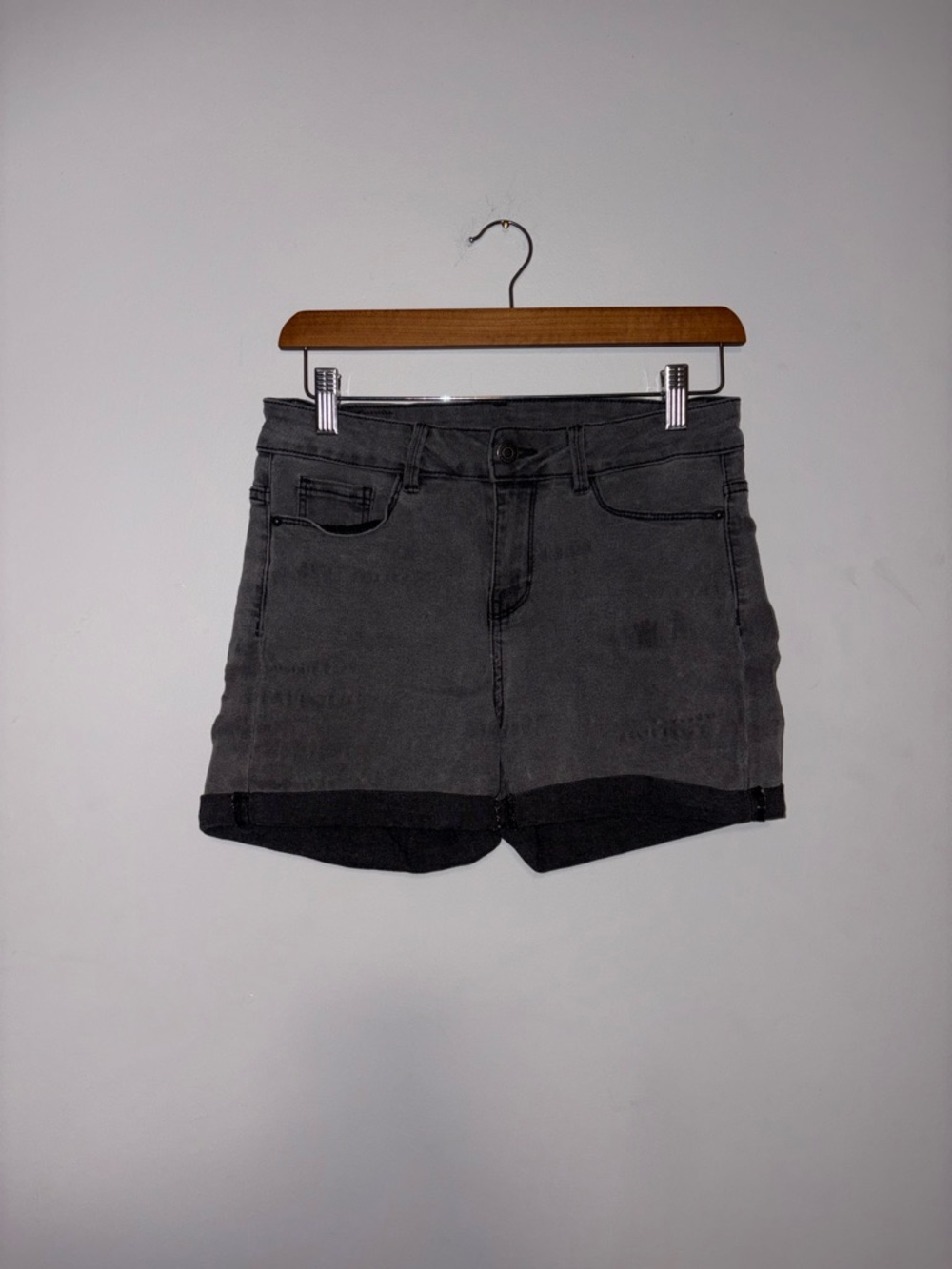 Vero Moda ~ Black Jean Shorts